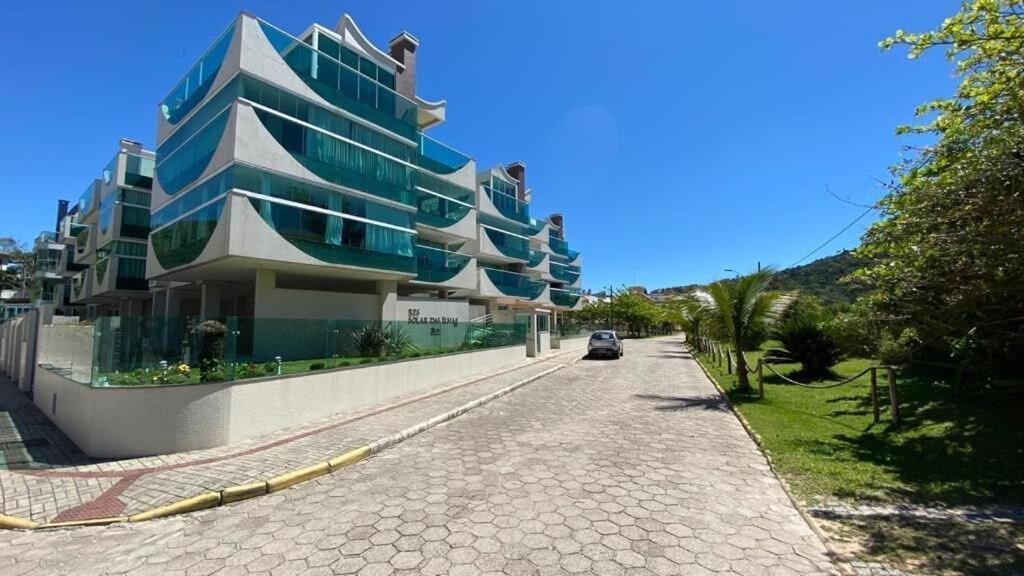 Solar Das Ilhas - Aconchegante Apartamento Na Linda Praia De 4 Ilhas Bombinhas Kültér fotó